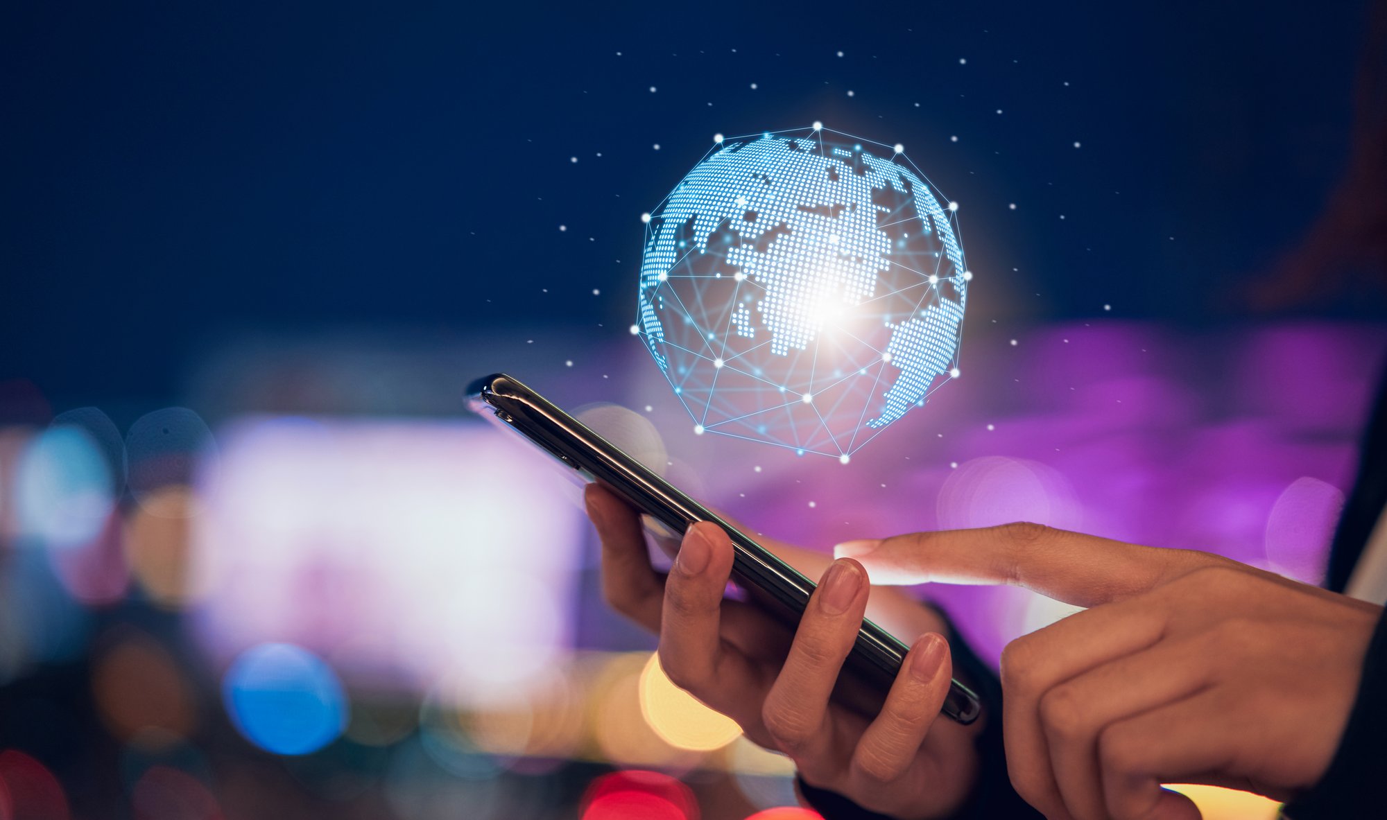 tecnologia-iot-internet-cosas-telefono-mano-red-global-circulo-moderno